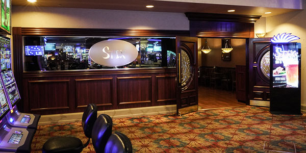 Stix Sports Bar at Seven Feathers Casino Resort in Canyonville Oregon